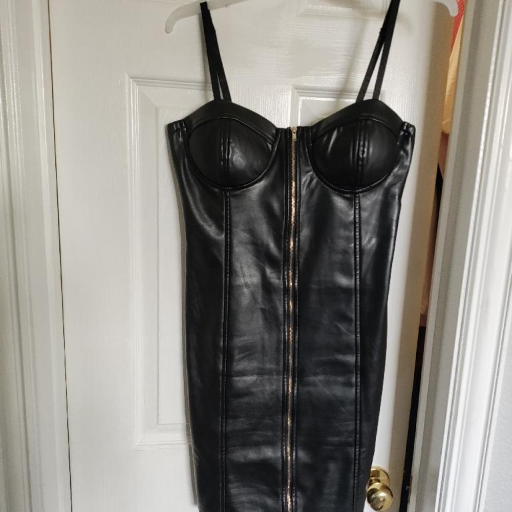 Black leather Sexy Dress with zipper